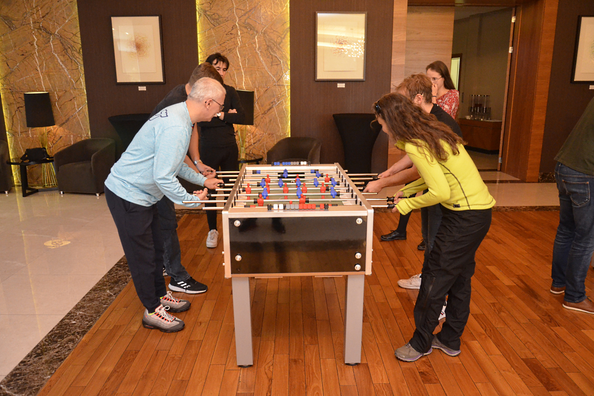 stoly_do_gry_w_pilkarzyki_wynajem