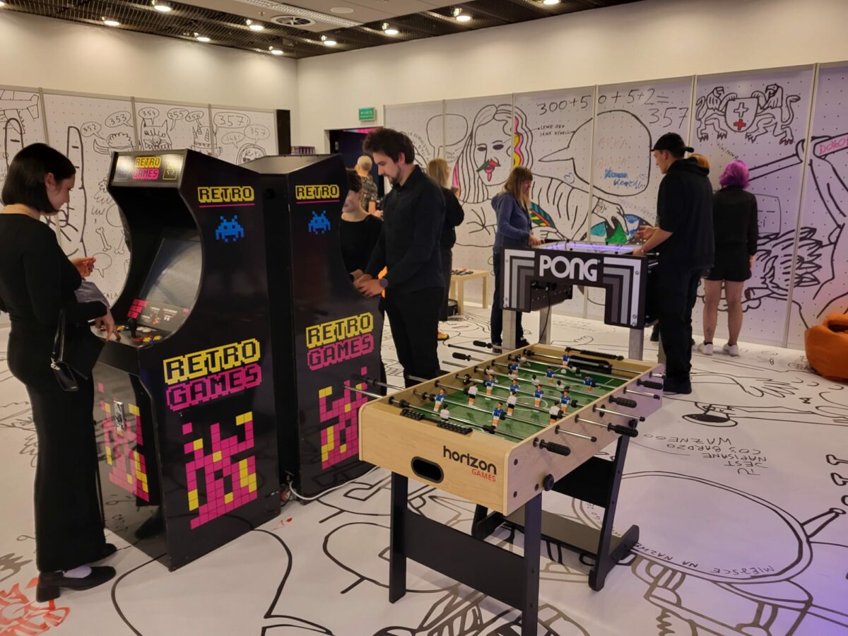 atrakcje, flipery i automaty na eventy retro do strefy relaksu wynajem 